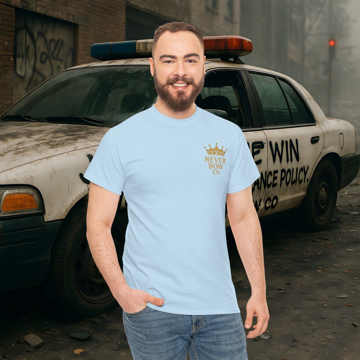 (Heavy Tee) Never Bow Co “Justice Will Be Heard” | Justice has a voice, and it roars from your back. Heavy cotton, bold print — a rebel’s declaration that truth echoes louder than lies. Wear it. Make them listen.