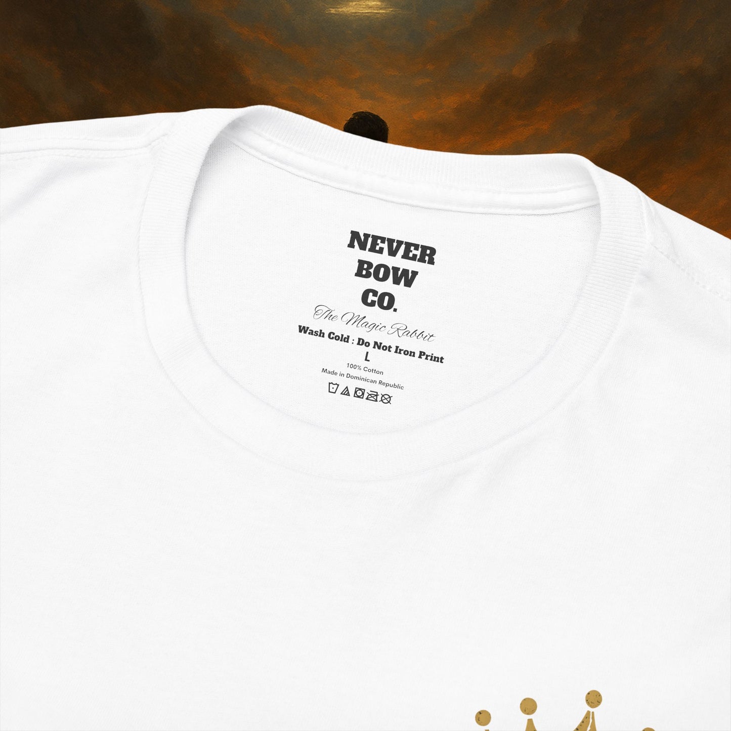 (Heavy Tee) This Ain’t Magic Tee | Chaos is loud. Court is calm. “This Ain’t Magic” lays it bare: truth stands taller than illusions. Heavy cotton built for warriors who carry fire inside but never bow.