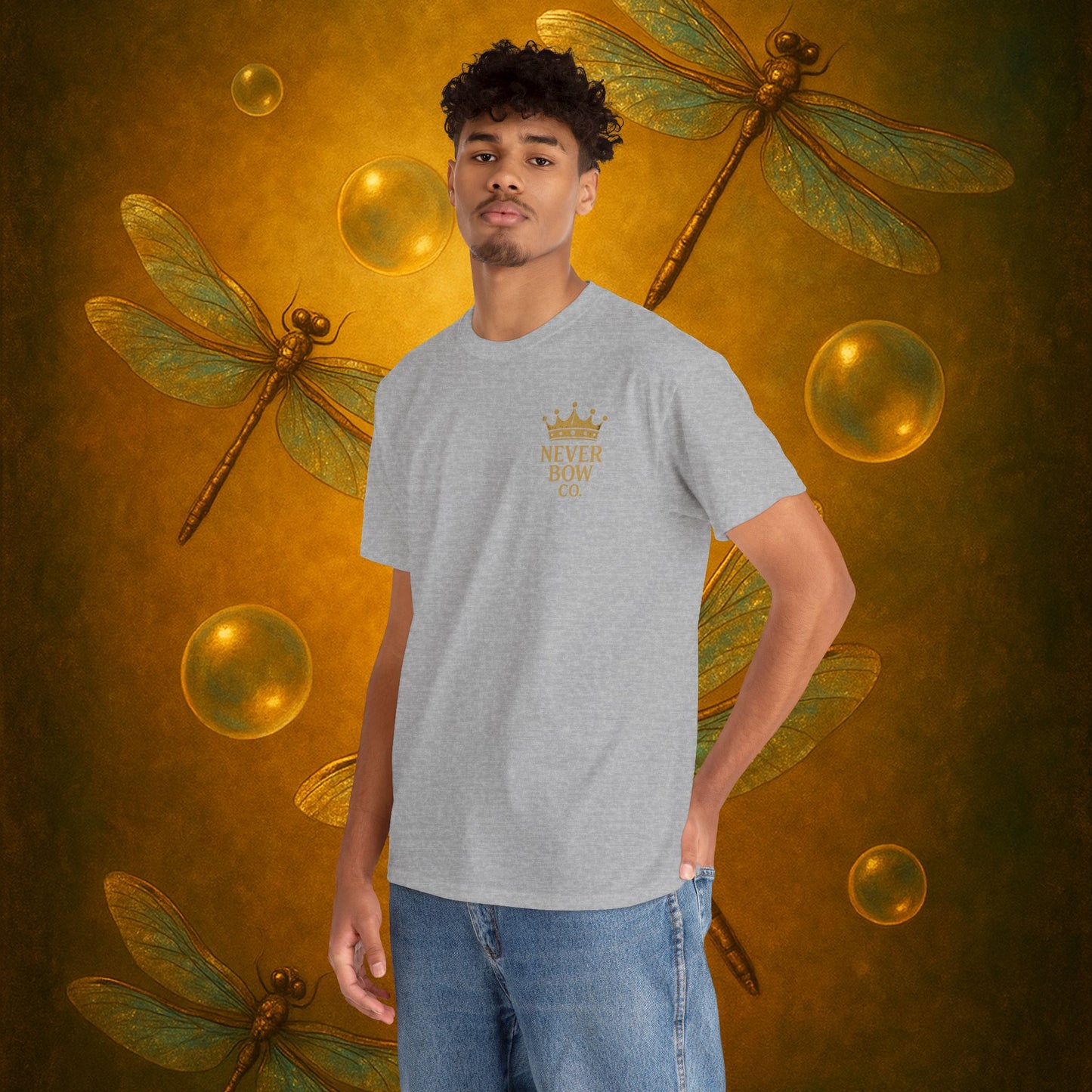 (Heavy Tee) Never Bow Co “I Want Peace, But I’m Not Afraid of War” Peace is the goal, but strength is the stance. This heavy cotton tee makes it clear: you won’t bow, fold, or run. Peaceful, fearless, and unbreakable.