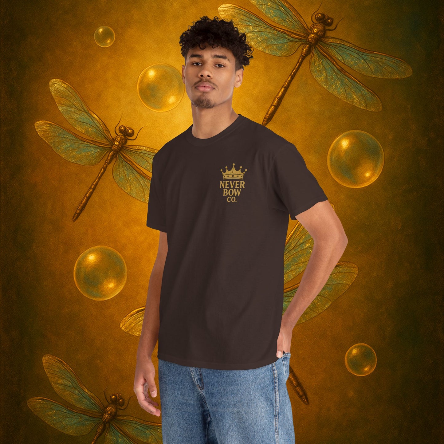 (Heavy Tee) Never Bow Co “I Want Peace, But I’m Not Afraid of War” Peace is the goal, but strength is the stance. This heavy cotton tee makes it clear: you won’t bow, fold, or run. Peaceful, fearless, and unbreakable.