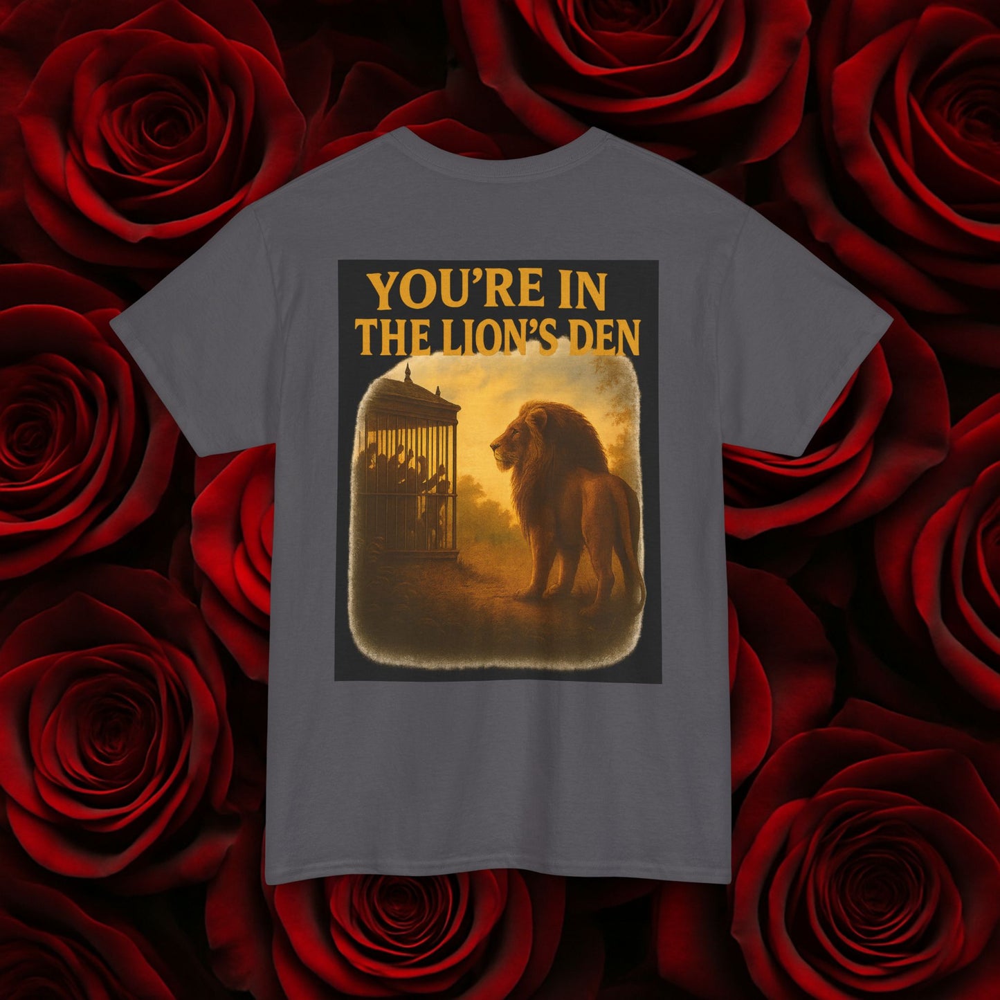 (Heavy Tee) Never Bow Co “You’re in the Lion’s Den” Graphic Streetwear Tee | Step into the Lion’s Den. Fearless statement piece built for warriors who refuse silence. Heavy cotton, bold graphic, courtroom grit. Wear strength, fight truth, and Never Bow.