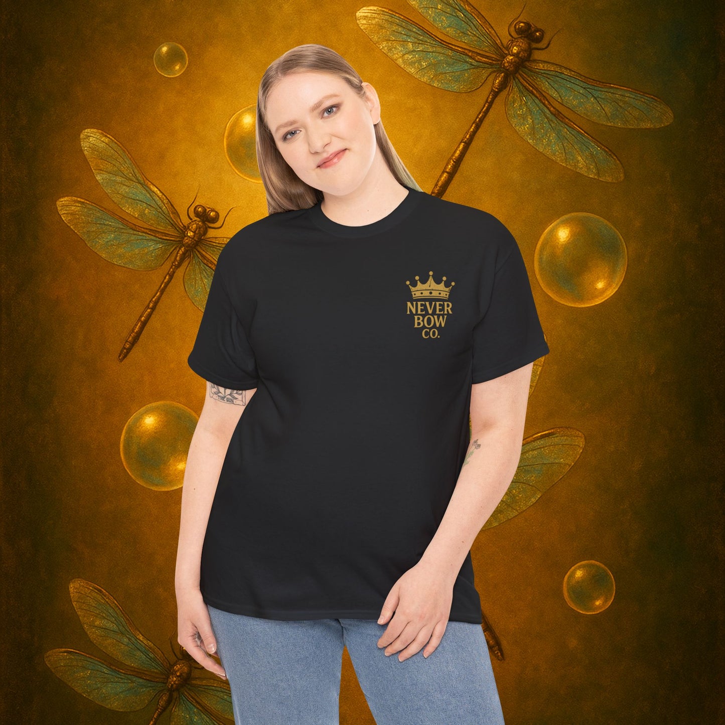 (Heavy Tee) Never Bow Co “I Want Peace, But I’m Not Afraid of War” Peace is the goal, but strength is the stance. This heavy cotton tee makes it clear: you won’t bow, fold, or run. Peaceful, fearless, and unbreakable.